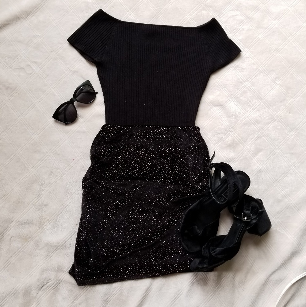 Black Velvet mini Skirt with Gold sparkly texture
